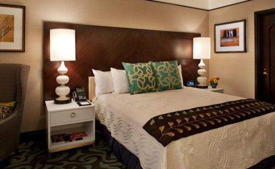 King Room,1217306680:JPEG