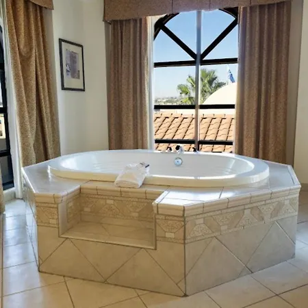 Holiday Inn Express Hotel & Suites Tucson Mall By Ihg-3